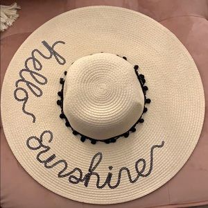 Francesca’s Hello Sunshine Hat